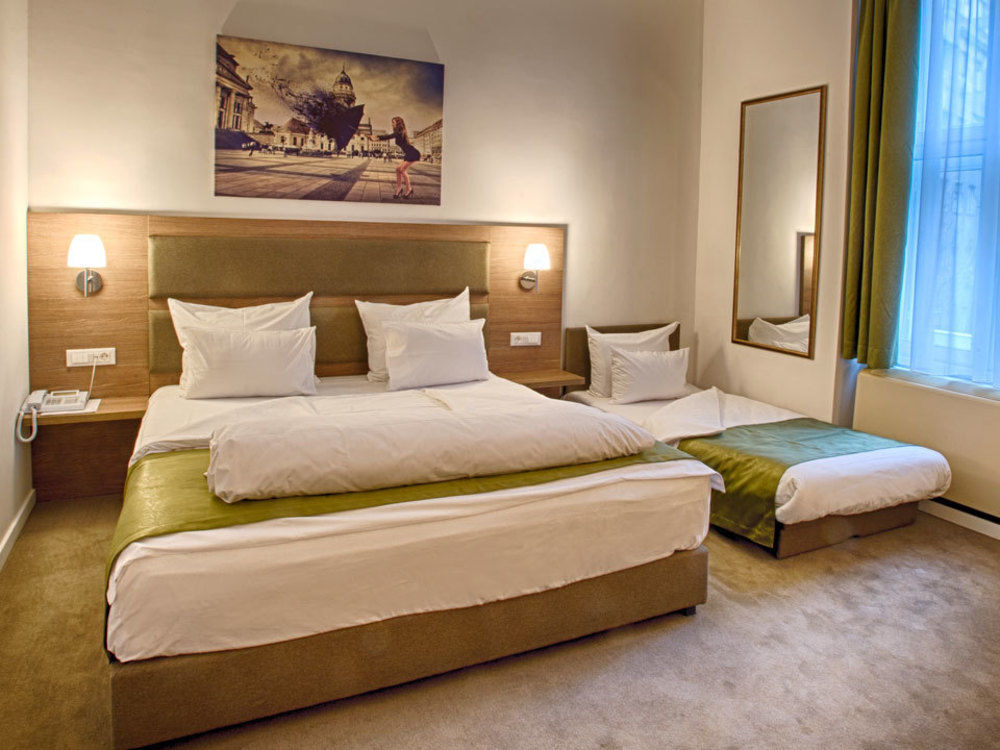 Hotel Opera Garni Beograd Bagian luar foto