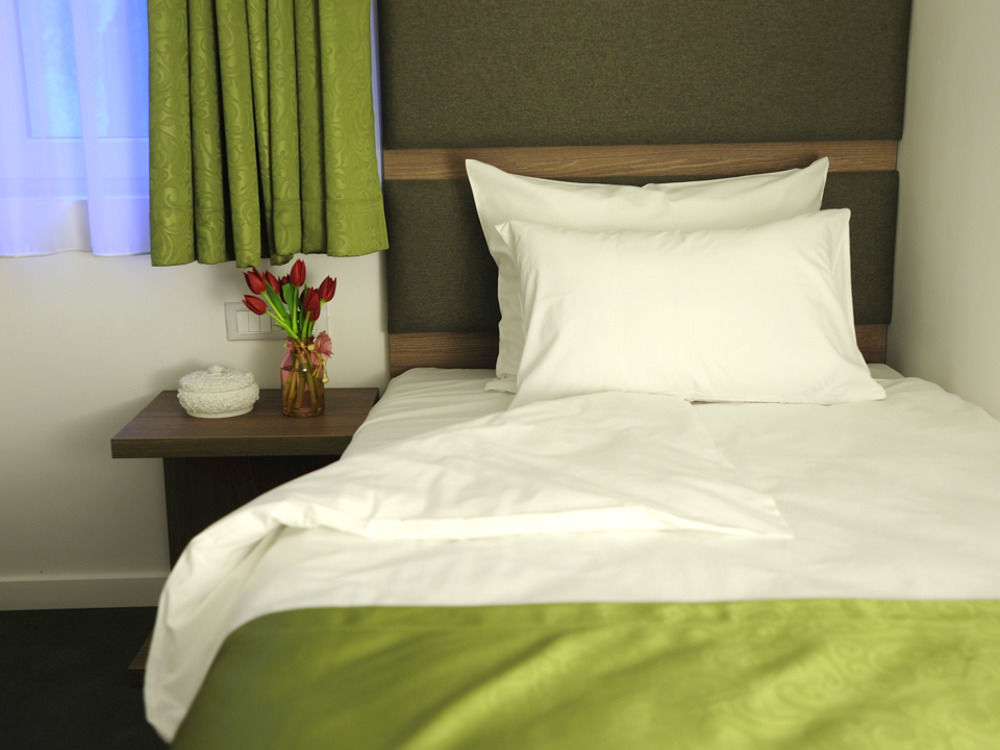 Hotel Opera Garni Beograd Bagian luar foto